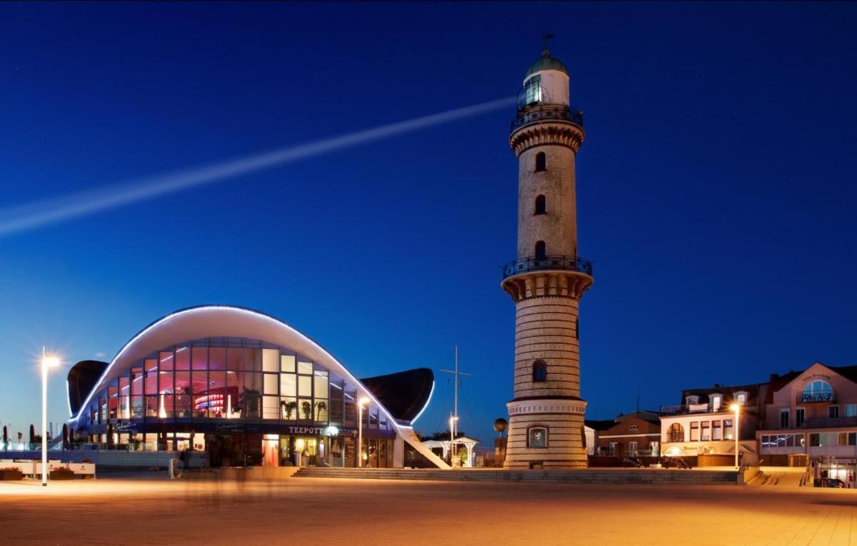 Ferienhaus Am Yachthafen, Moewe Lägenhet Rostock Exteriör bild